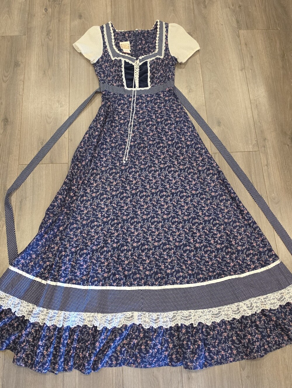 GUNNE SAX Navy Floral Maxi Dress